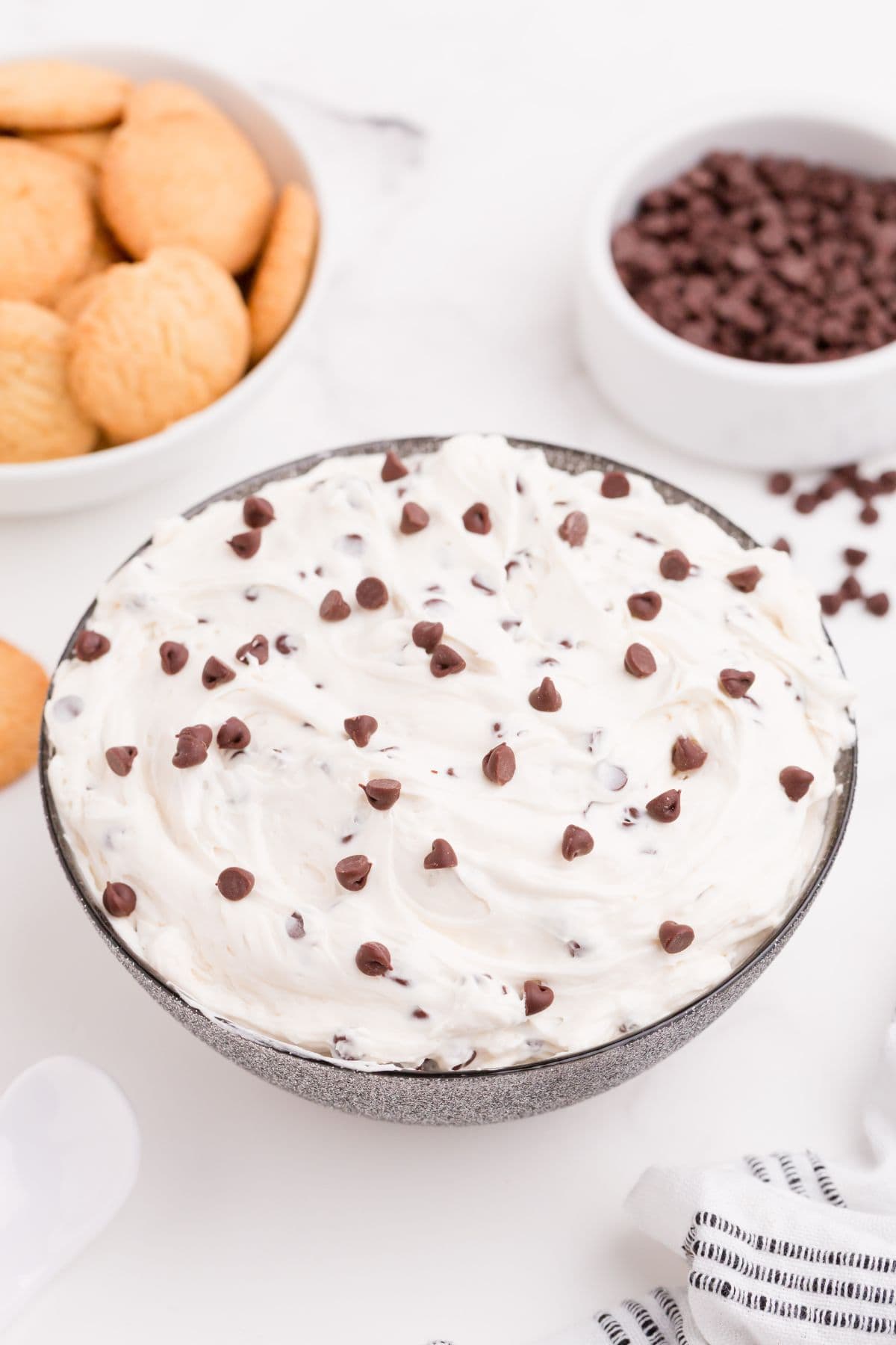 Party-Ready Cookie Dough Dip: Easy, Crowd-Pleasing & Dipper Ideas